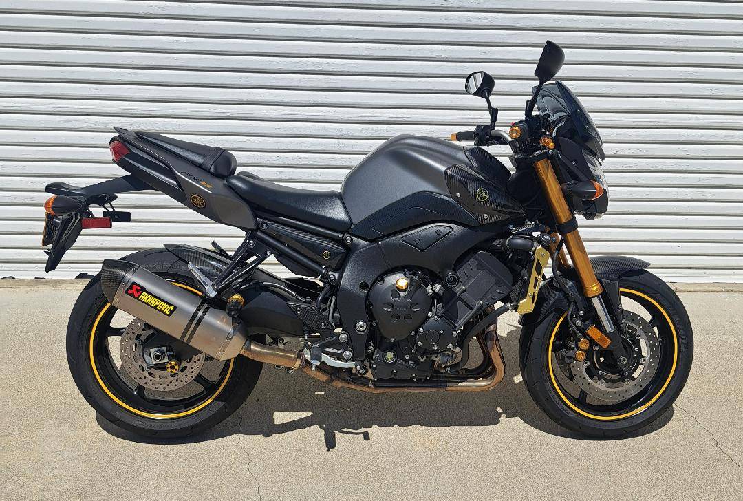2012 Yamaha FZ8 Naked Sportsbike Clean California Title 2,398 miles