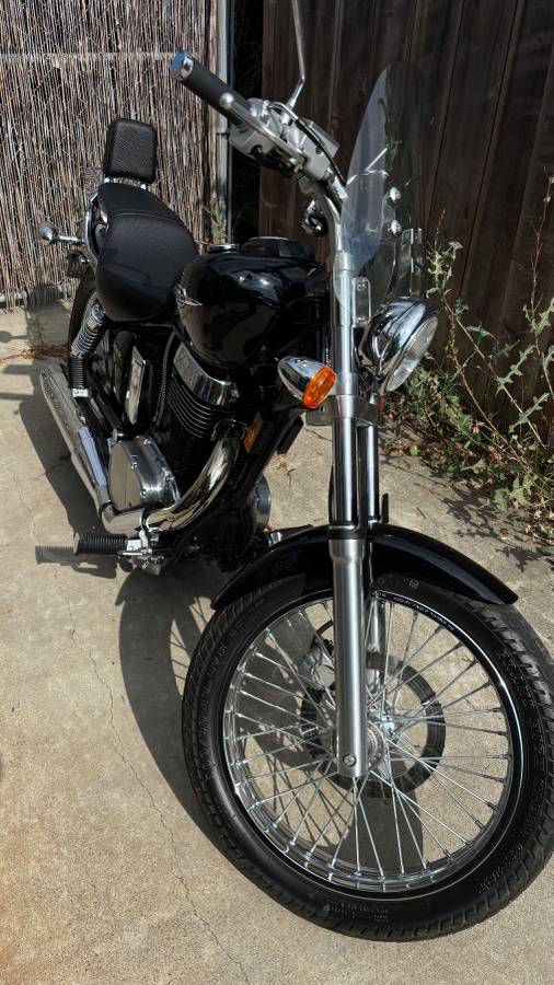 2007 Suzuki Boulevard S40 – 5,254 Original Miles – Clean Title – Great