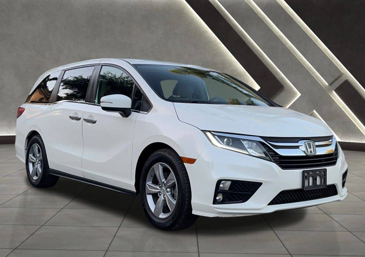 2018 Honda Odyssey - Financing Available