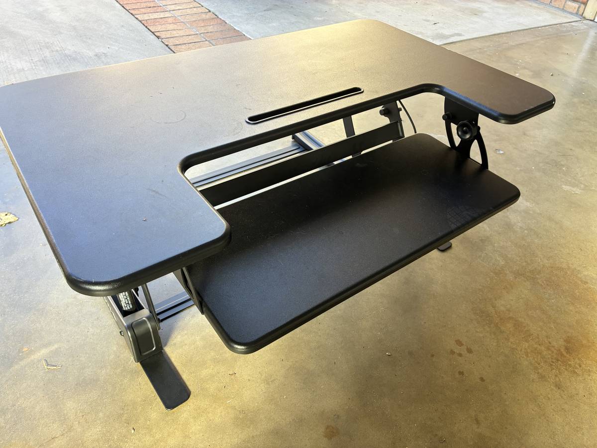 VIVO Height Adjustable 32" Standing Desk Converter