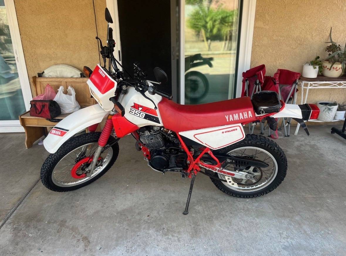 YAMAHA XT 350 WITH RACK, DMV CURRENT TAG