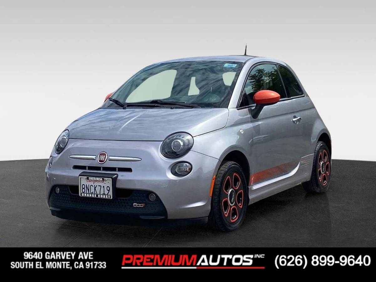 2016 FIAT 500e Electric Base Hatchback