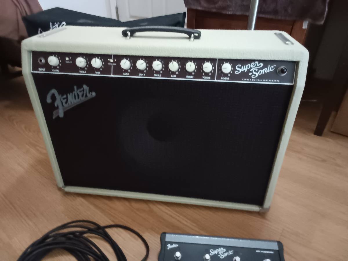 Fender Super-Sonic 22 Tube Guitar Amp