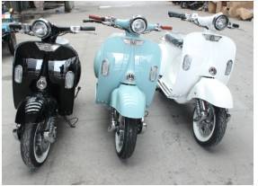 Electric Scooter/Moped Vespa Style!! Free Shipping + Financing