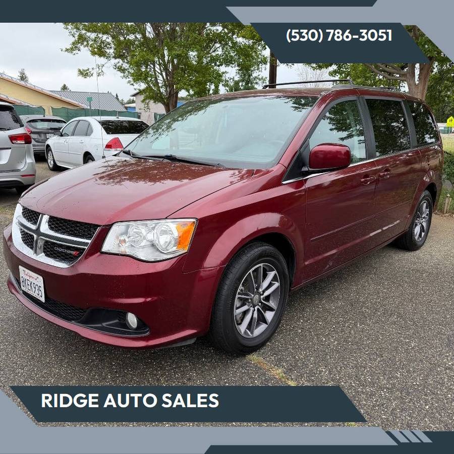 2017 Dodge Grand Caravan SXT 7 Passenger Mini Van