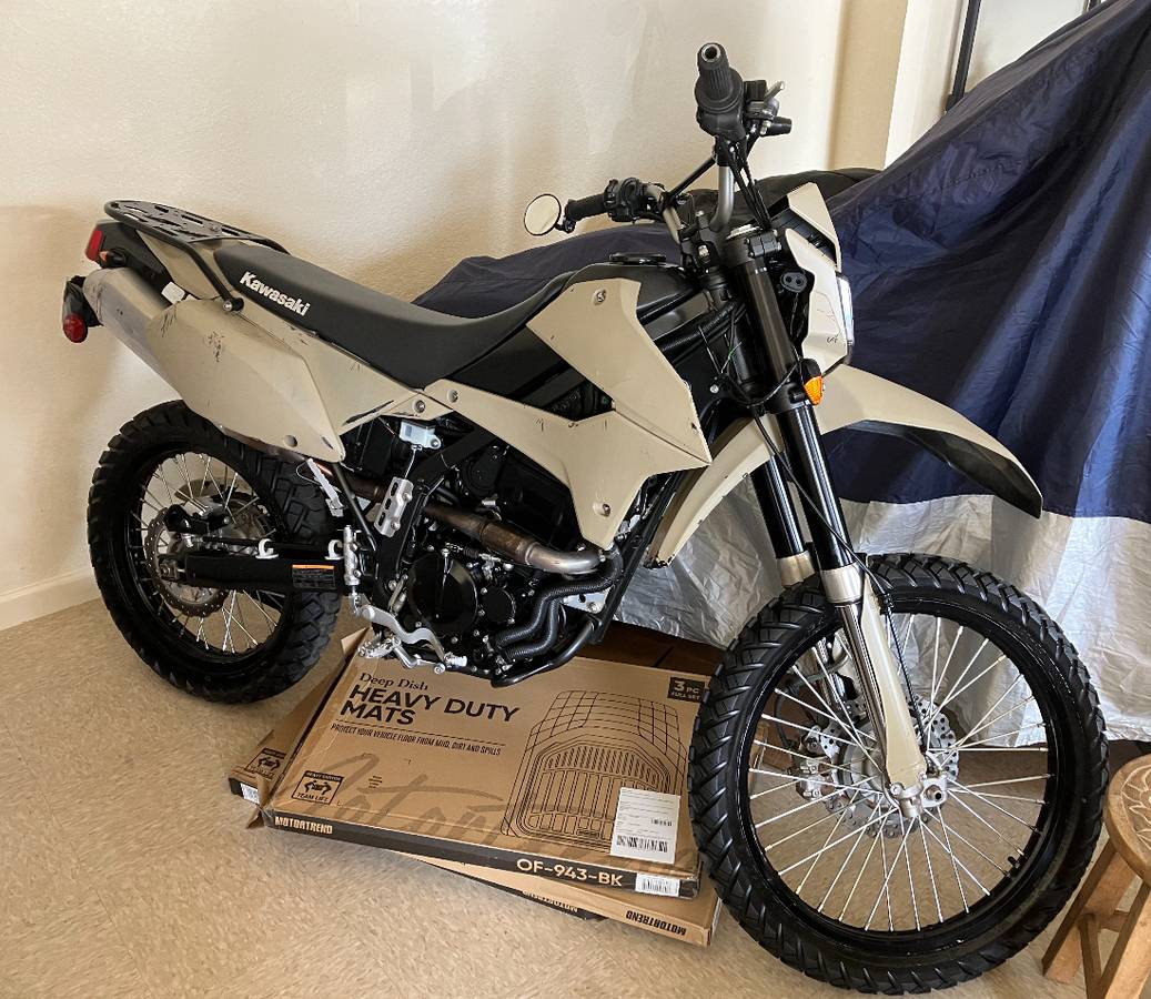 2020 Kawasaki Enduro dual sport X250 clean title runs like new