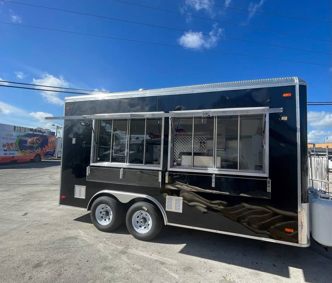BRAND NEW!!- 16ft Food trailer AND REPO TRUCK - FINANCING OPTIONS