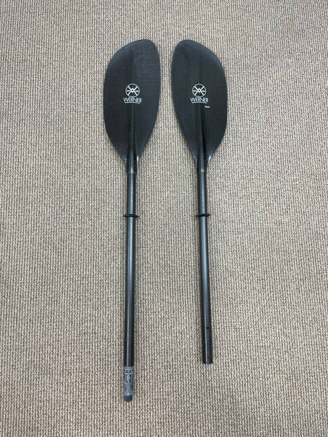 Werner Ikelos Carbon 215cm 2-piece paddle