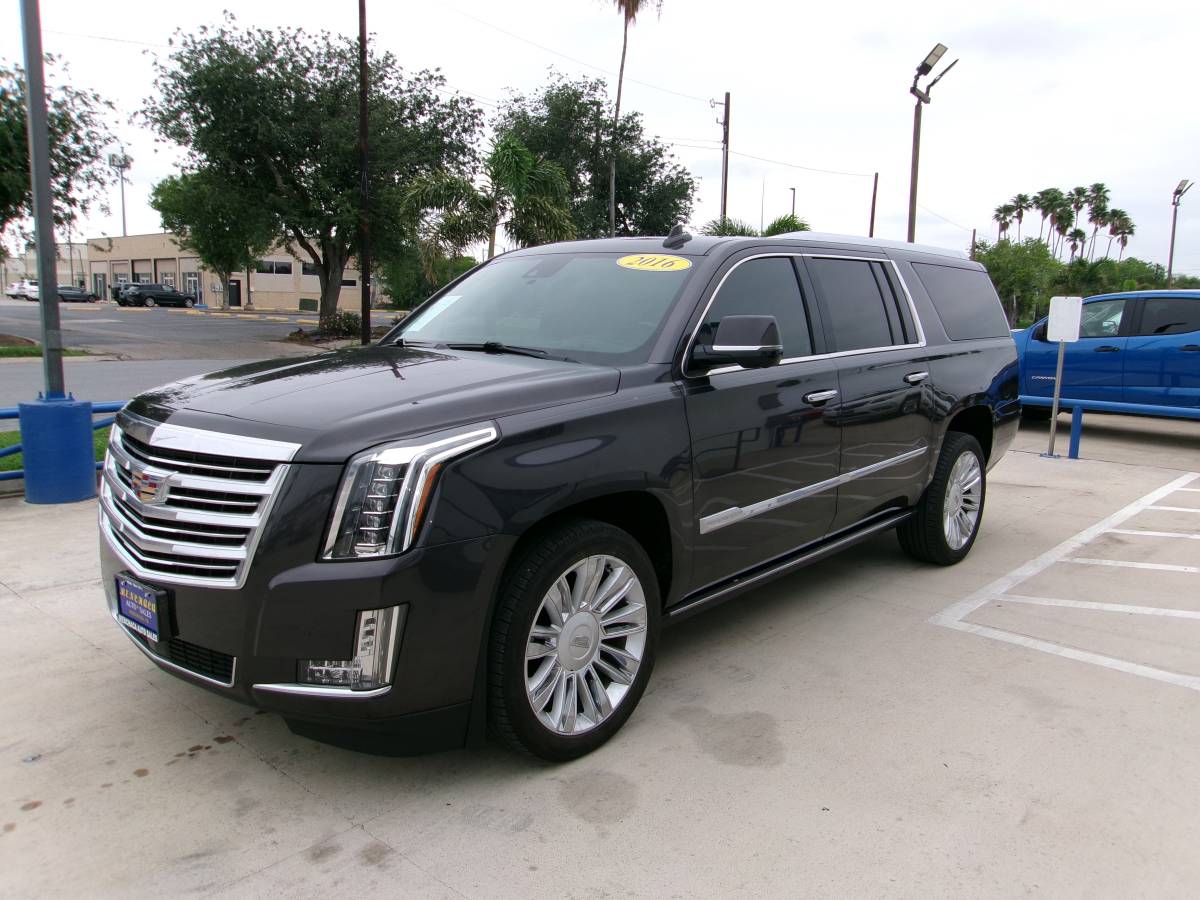 2016 CADILLAC ESCALADE ESV (6.2) MENCHACA AUTO SALES