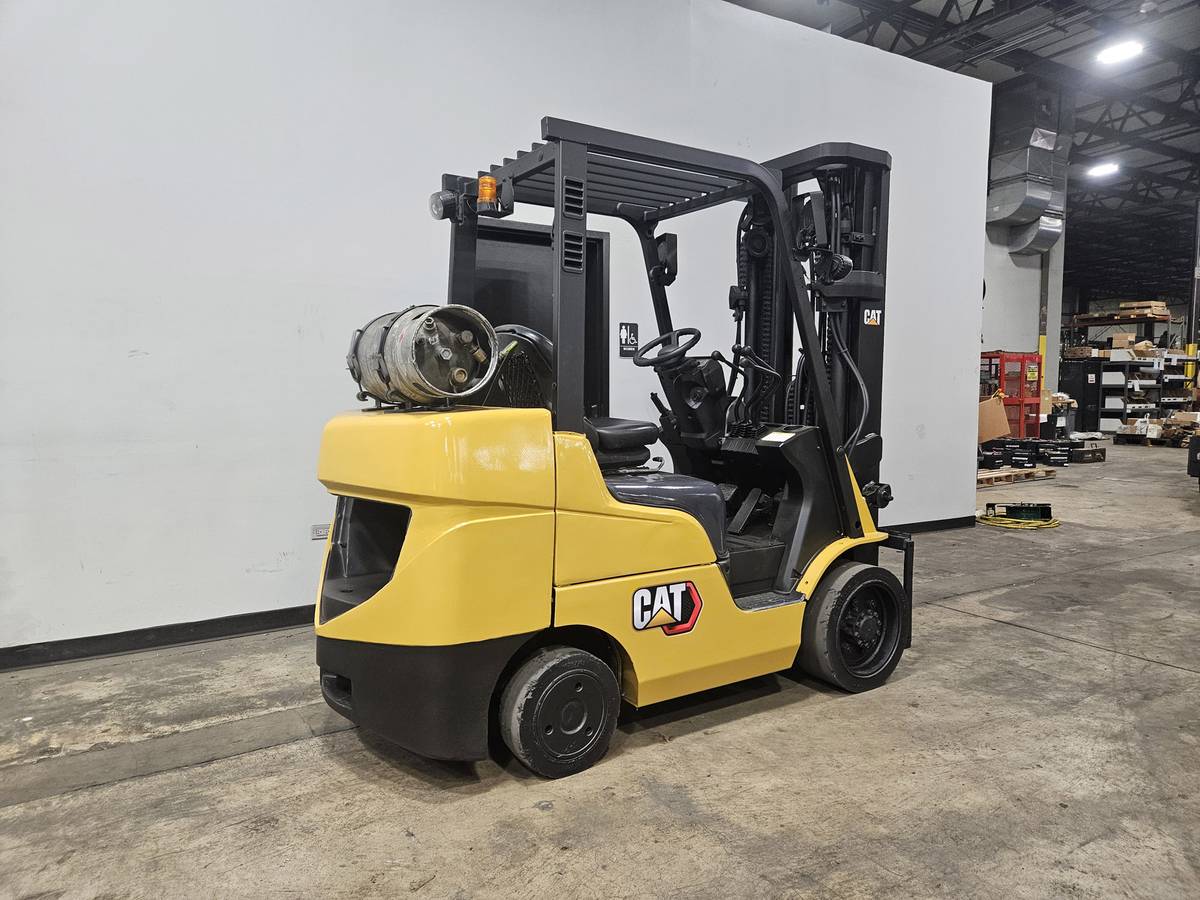 2019 CATERPILLAR/MITSUBISHI FGC33N FORKLIFT