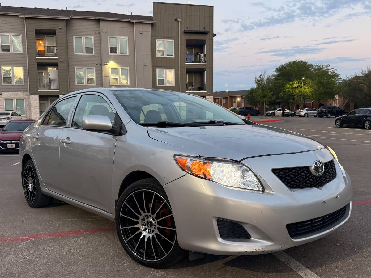 2010 Toyota Corolla sport