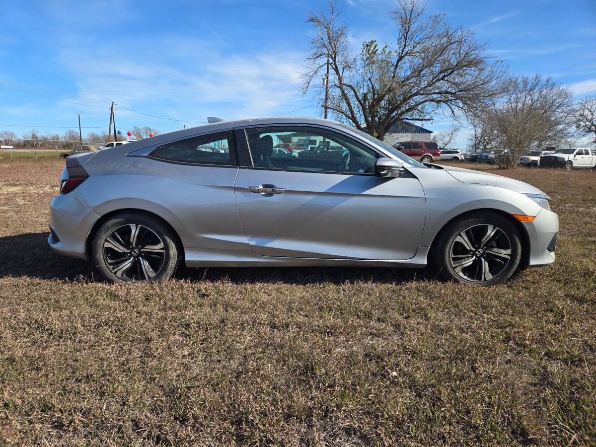 2017 Honda Civic Touring Coupe / 80k miles