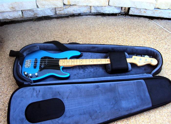 American Performer Precision Bass, As New Lake Placid Blue REDUCED