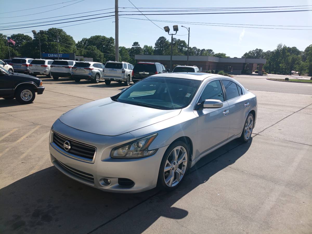 2012 Nissan Maxima