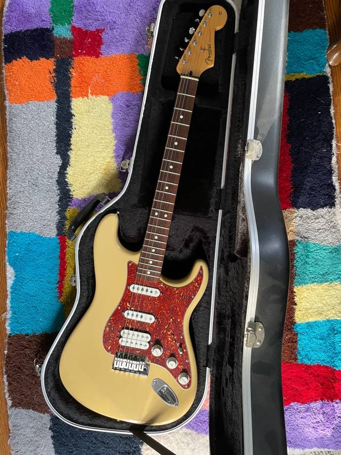 Fender Deluxe Power Stratocaster guitar