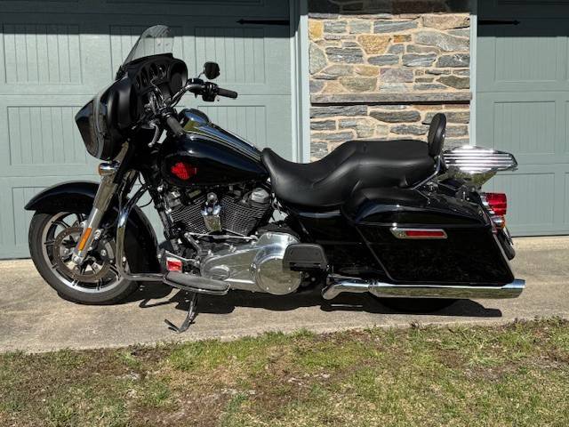 2022 Electra Glide