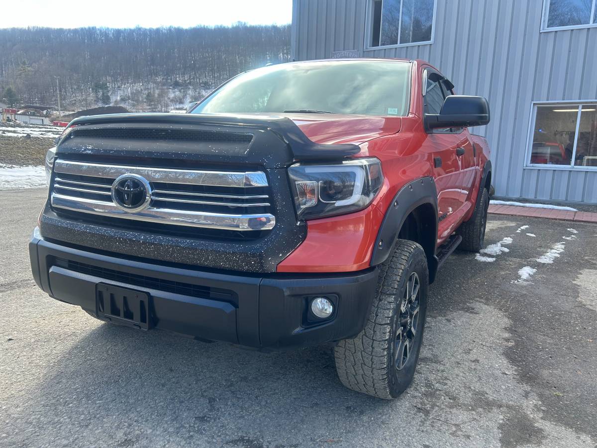 2017 Toyota Tundra SR5 Extended Cab TRD Pro Sharp Truck