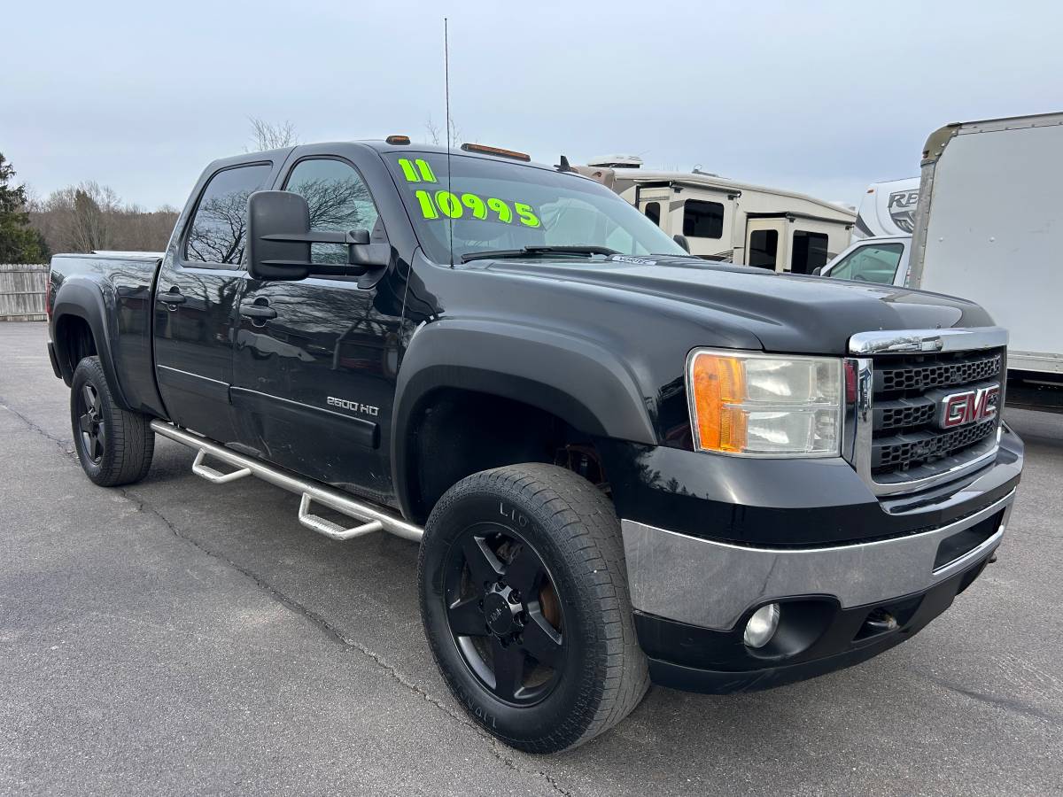 2011 GMC Sierra 2500HD Crew Cab SLE 4x4