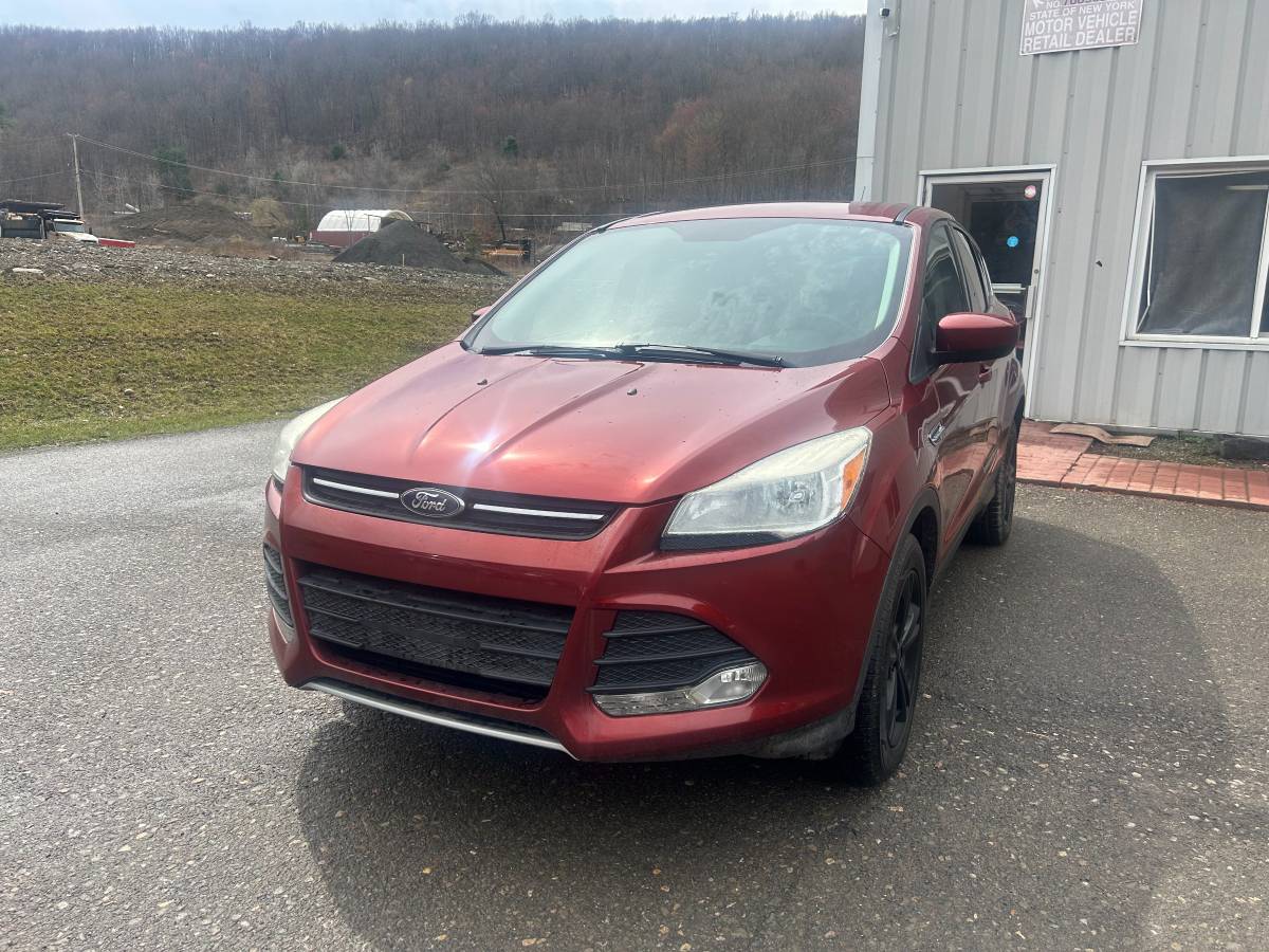 2015 Ford Escape SE Awd Gas Saver Nice Suv
