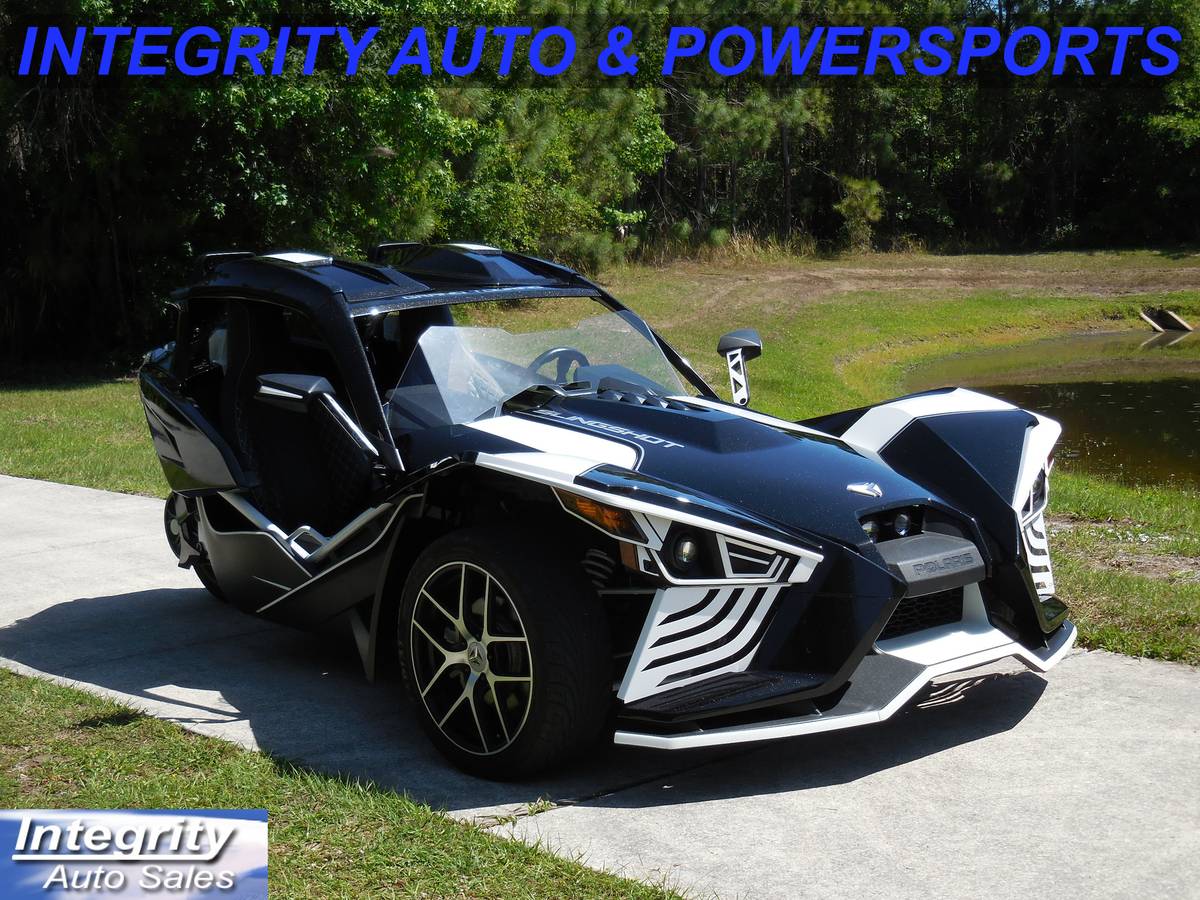 2019 POLARIS SLINGSHOT GRAND TOURING LE LOW MILES BEAUTIFUL SHAPE