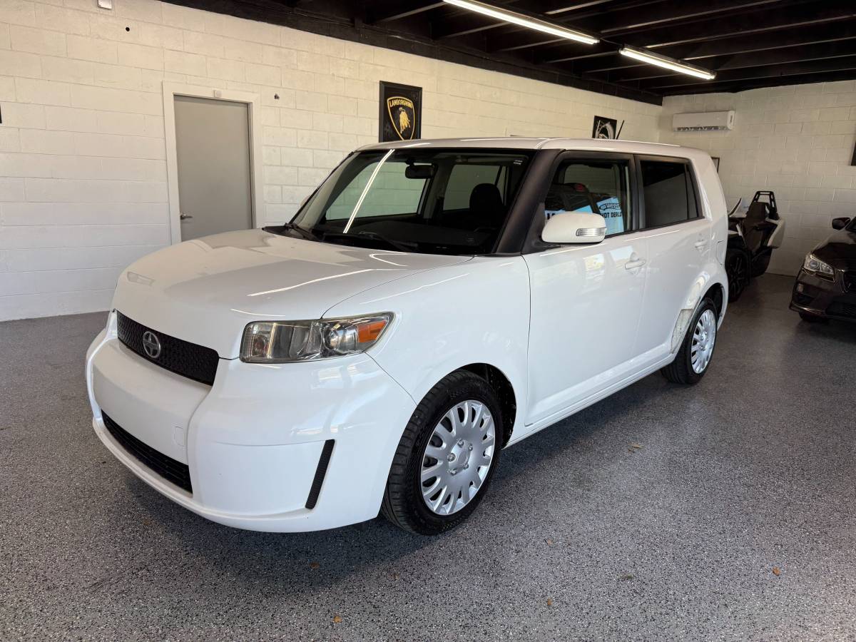 2009 SCION XB HATCHBACK, AUTOMATIC