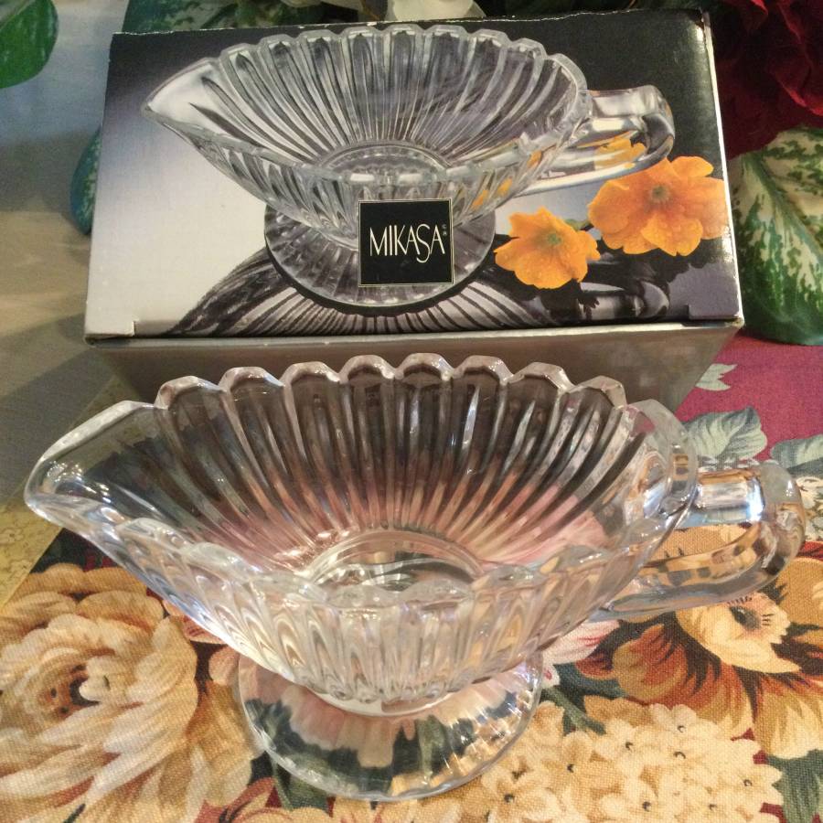Brand New - Mikasa Royal Suite 6" Dressing Sauce Gravy Ribbed Glass