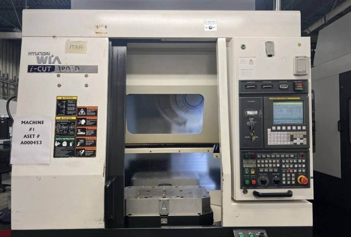 Hyundai Wia-I-Cut 380 TD CNC VMC Vertical Milling Center