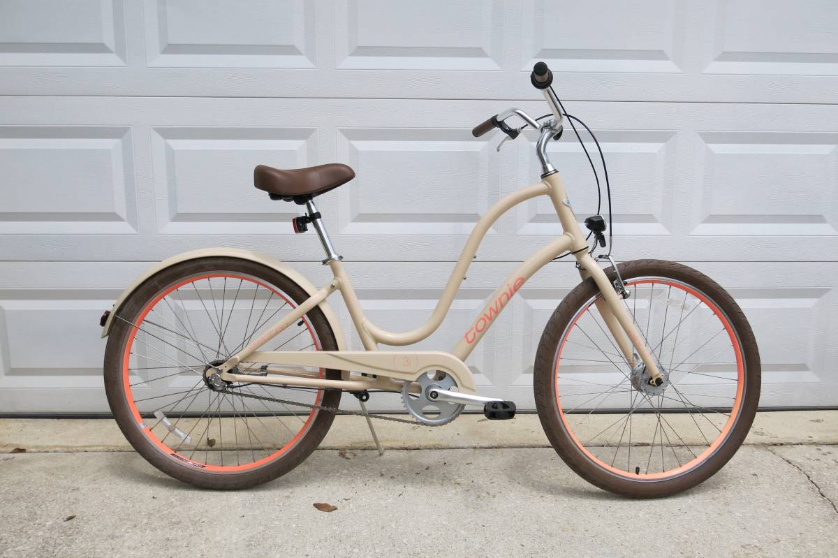 Women's Electra TownieThree Speed