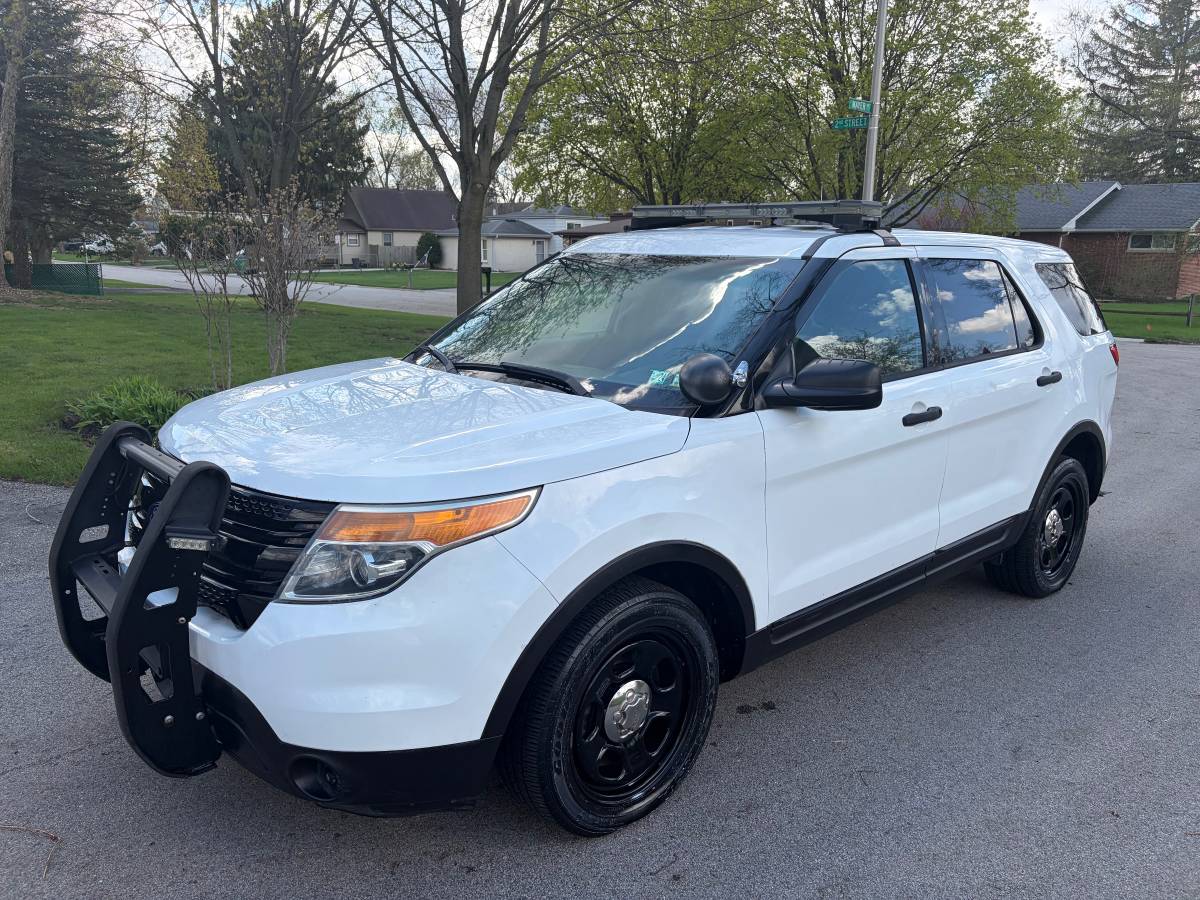 2014 Ford Explorer (79,000 Miles/1 Owner/Excellent Condition)