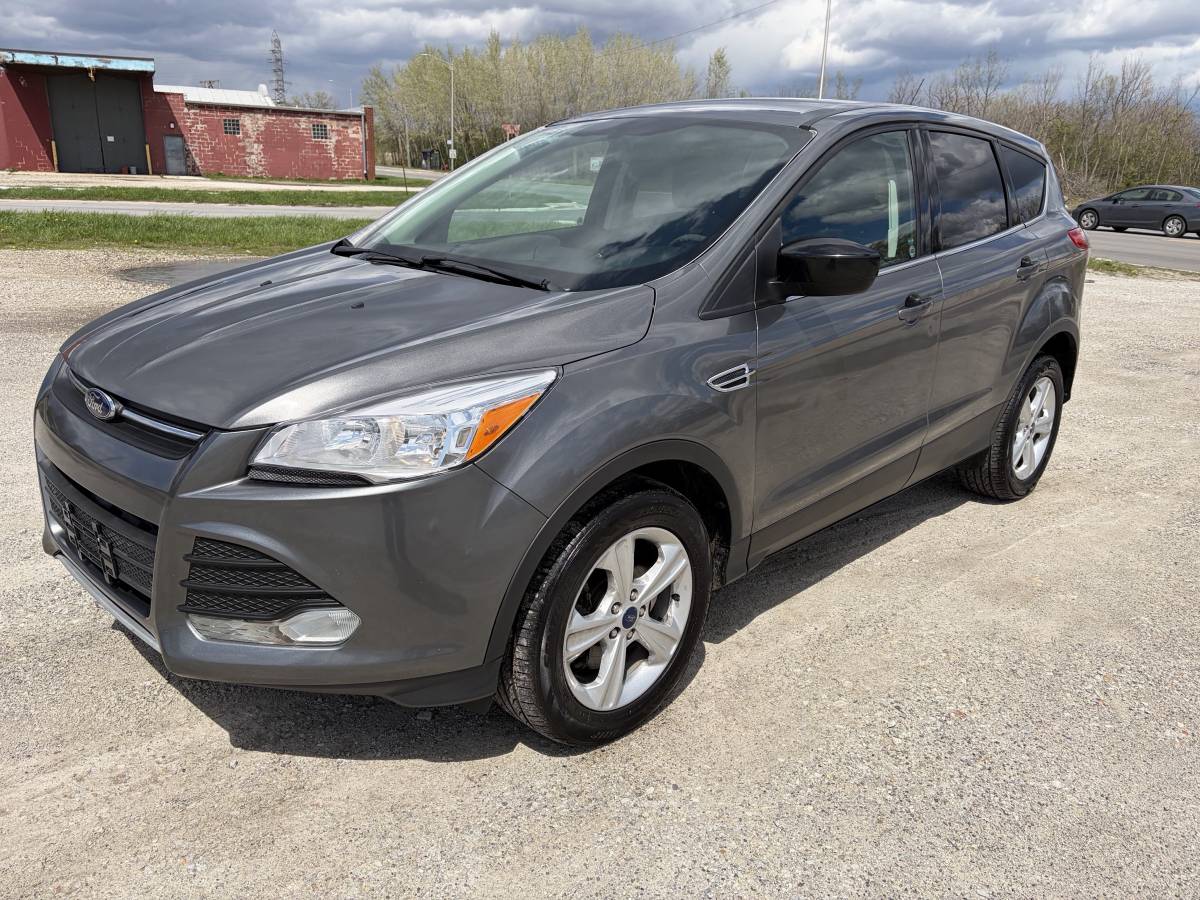 2014 FORD ESCAPE SE AWD NICE SUV GAS SAVER 4 YL