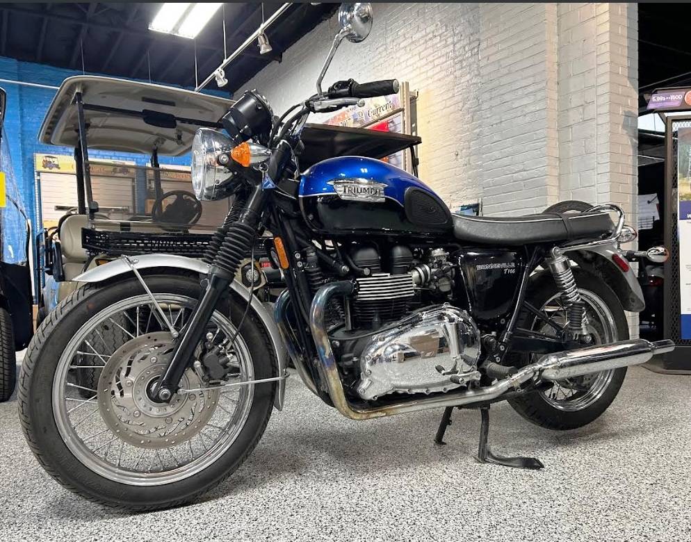 2015 Triumph Bonneville T100- 1-owner, runs great! $122 per month