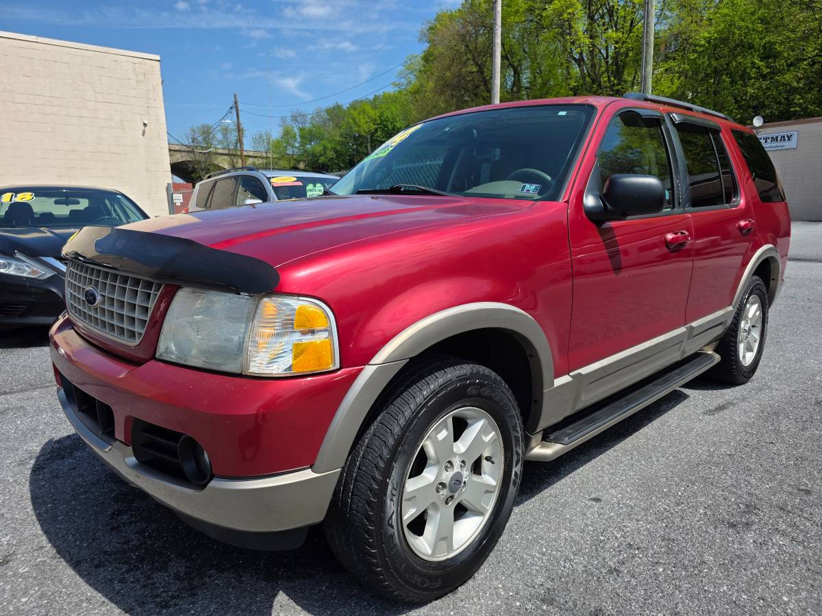 2003 Ford Explorer Eddie Bauer v8 LOCAL TRADE