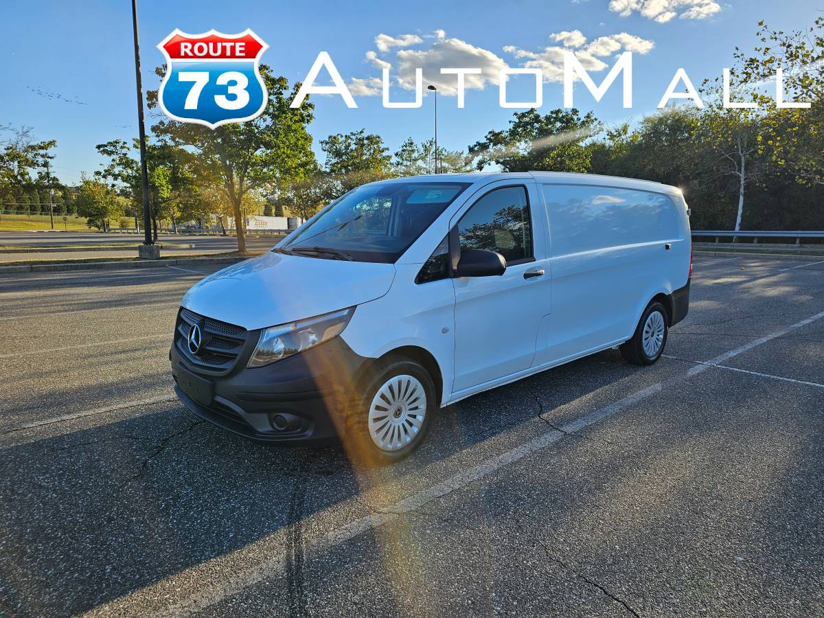 2018 Mercedes Metris Extended ONLY 94k mil