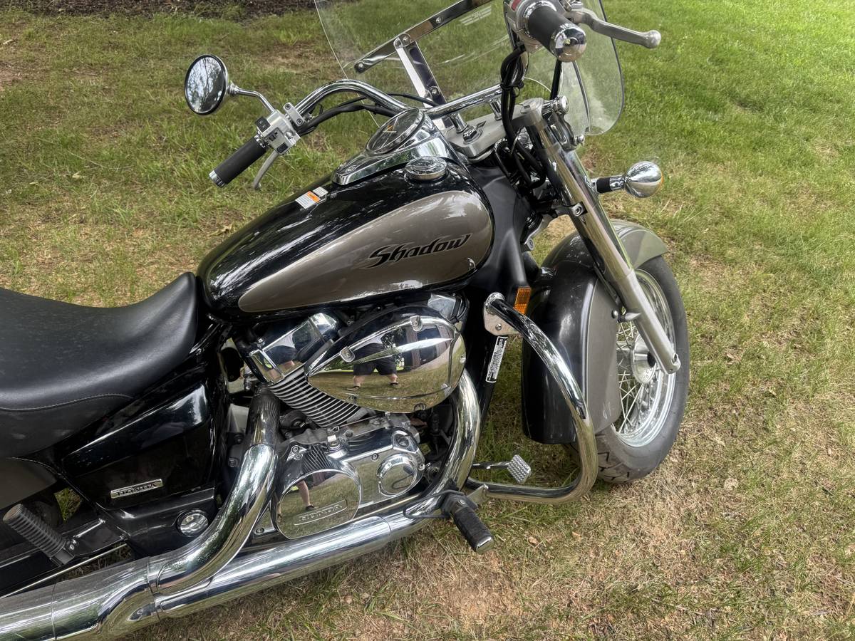 HONDA SHADOW 750 "85 ORIGINAL MILES" AS NEW 2007