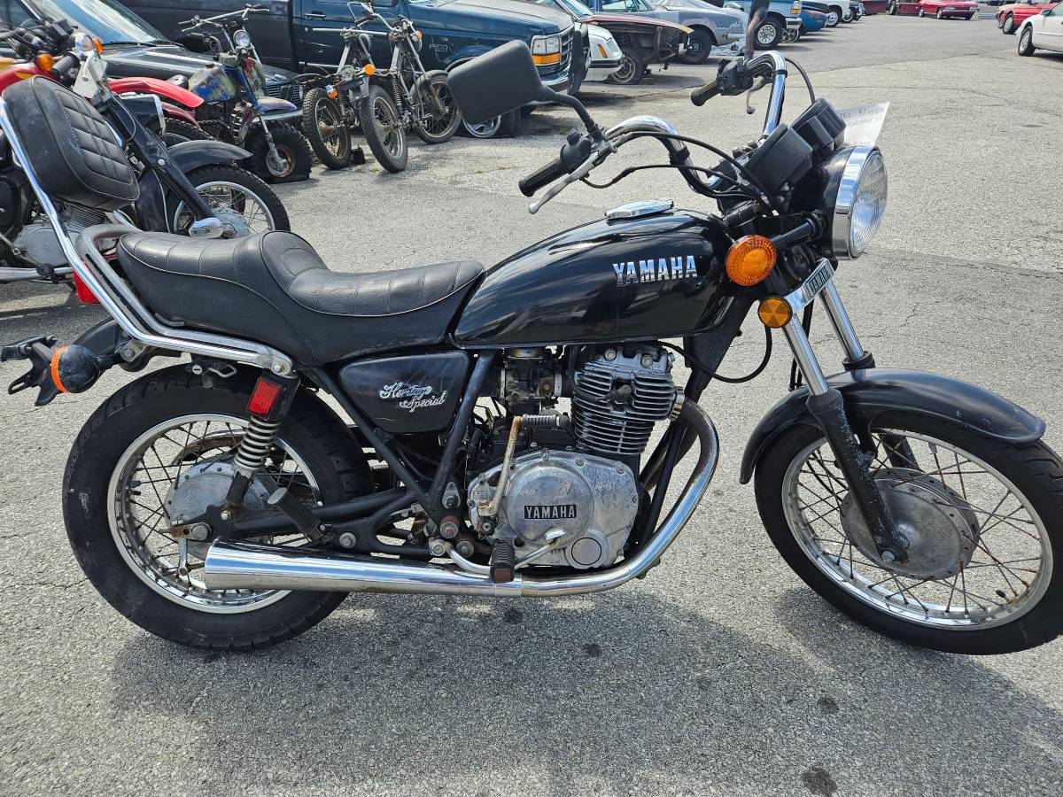 1982 Yamaha XS 400 Heritage Special