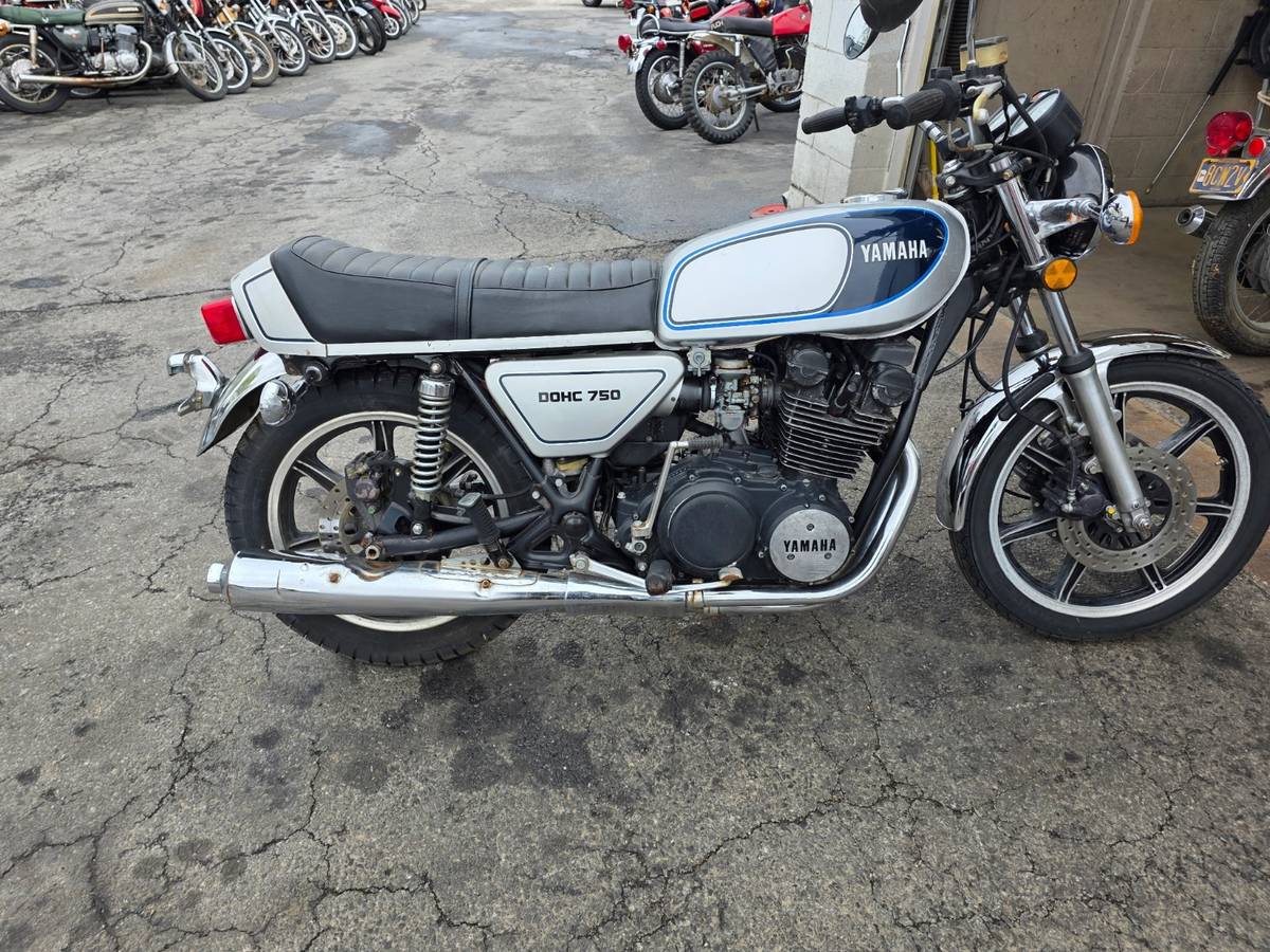 1977 Yamaha 750