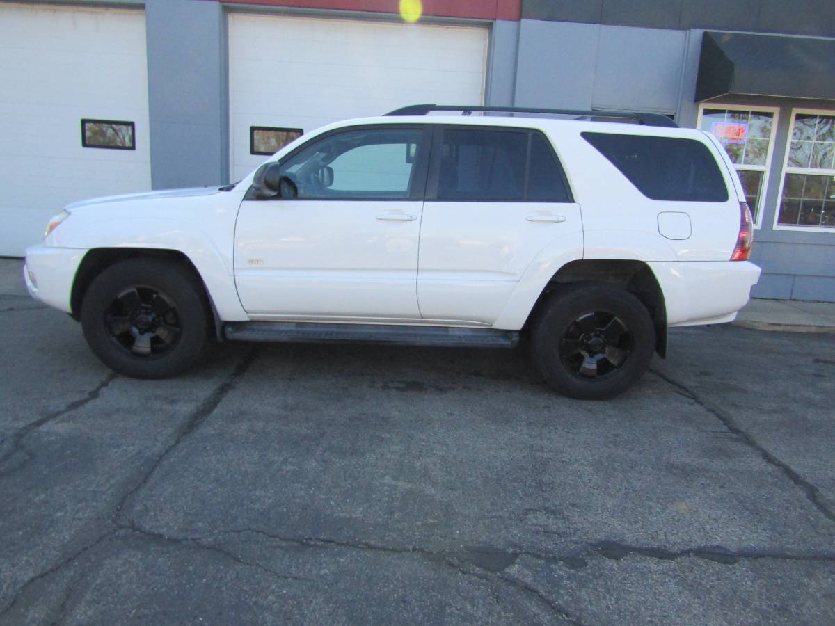 100 % RUST FREE SOUTHERN 2004 Toyota 4Runner SR5