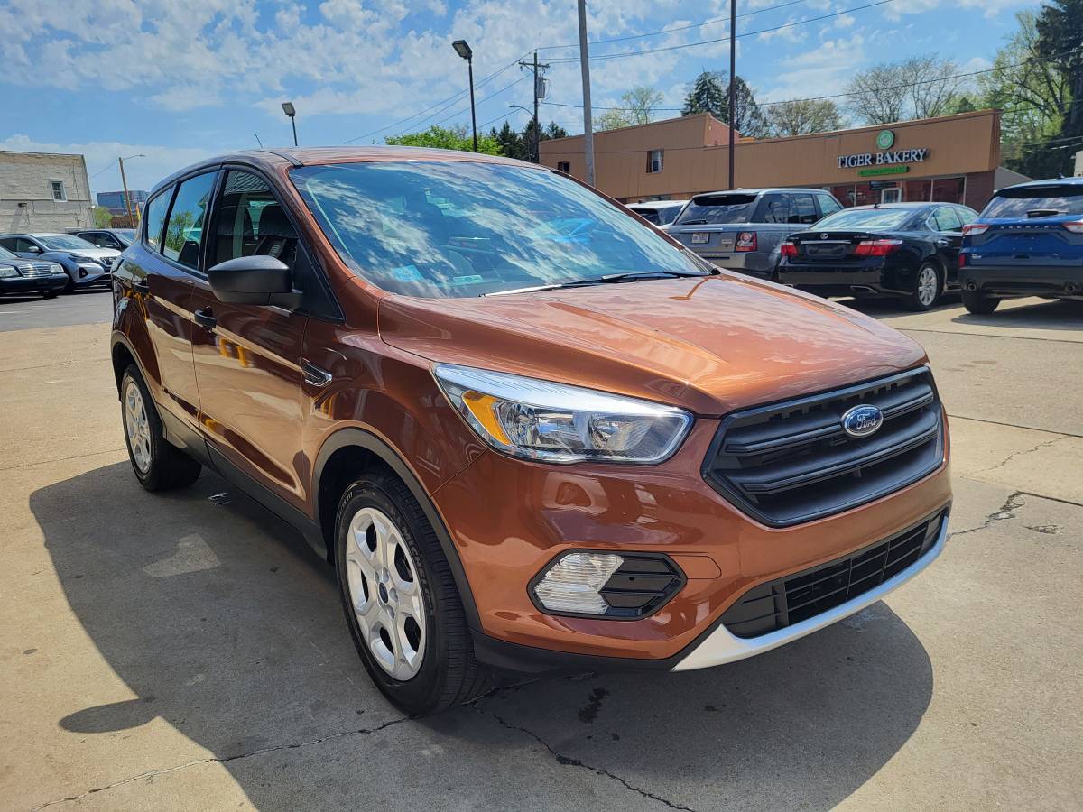 2017 Ford Escape S FWD 30k Miles-12 Month Warranty