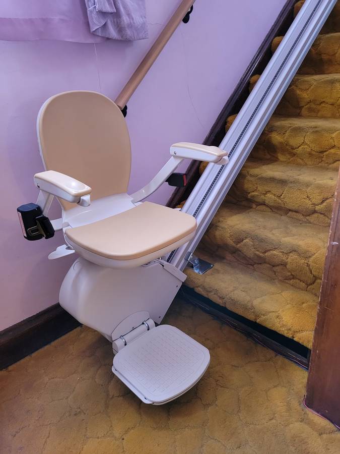 Refurbished Stairlift-Pickup, Self Install