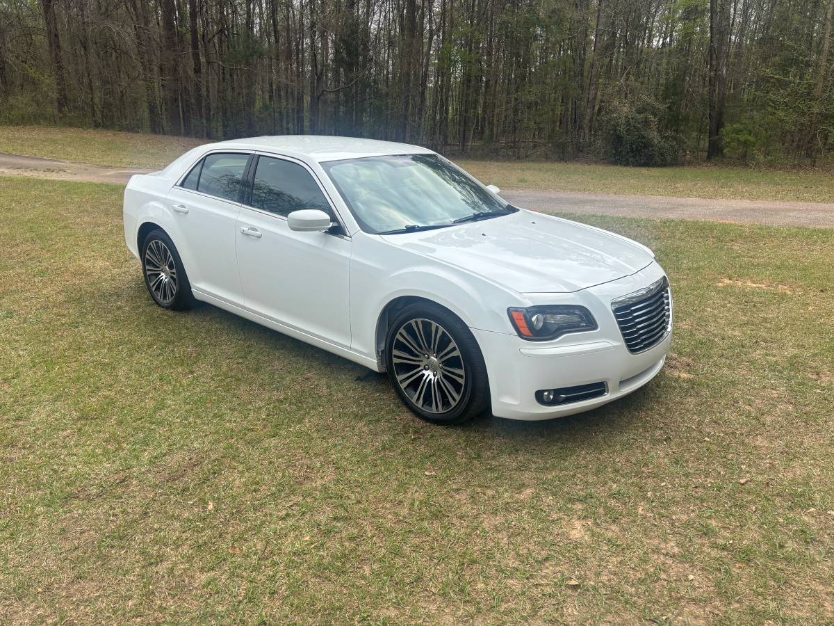 2013 Chrysler 300 S