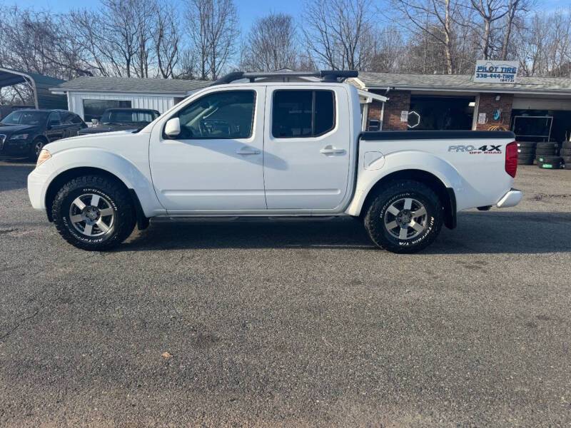 2011 Nissan Frontier PRO-4X 4X4 Only 123K Miles