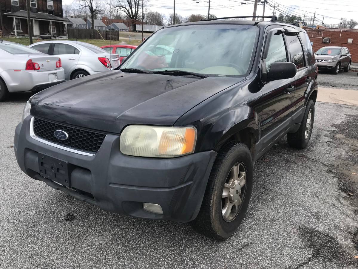 2003 FORD ESCAPE 2WD V6 AUTOMÁTIC 243.000 MILES