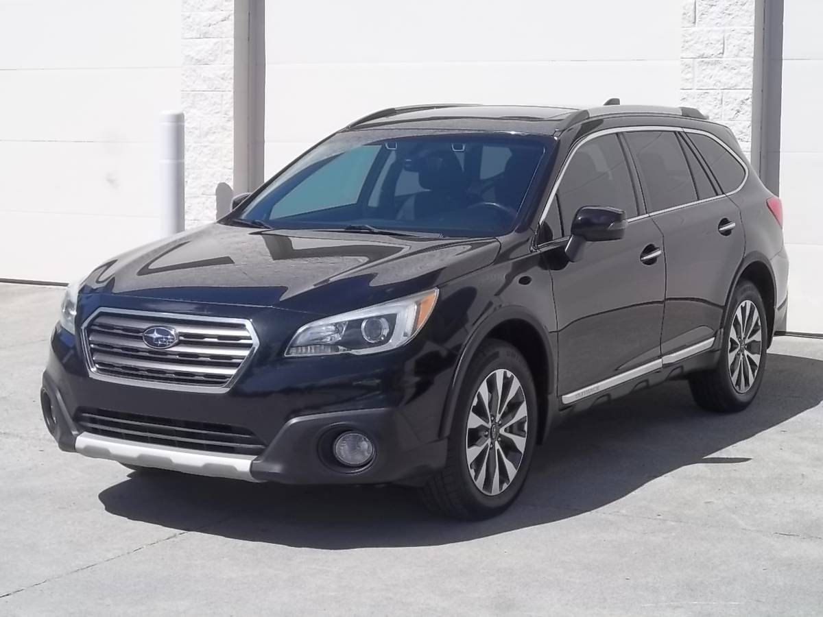 2017 Subaru Outback 3.6R Touring AWD
