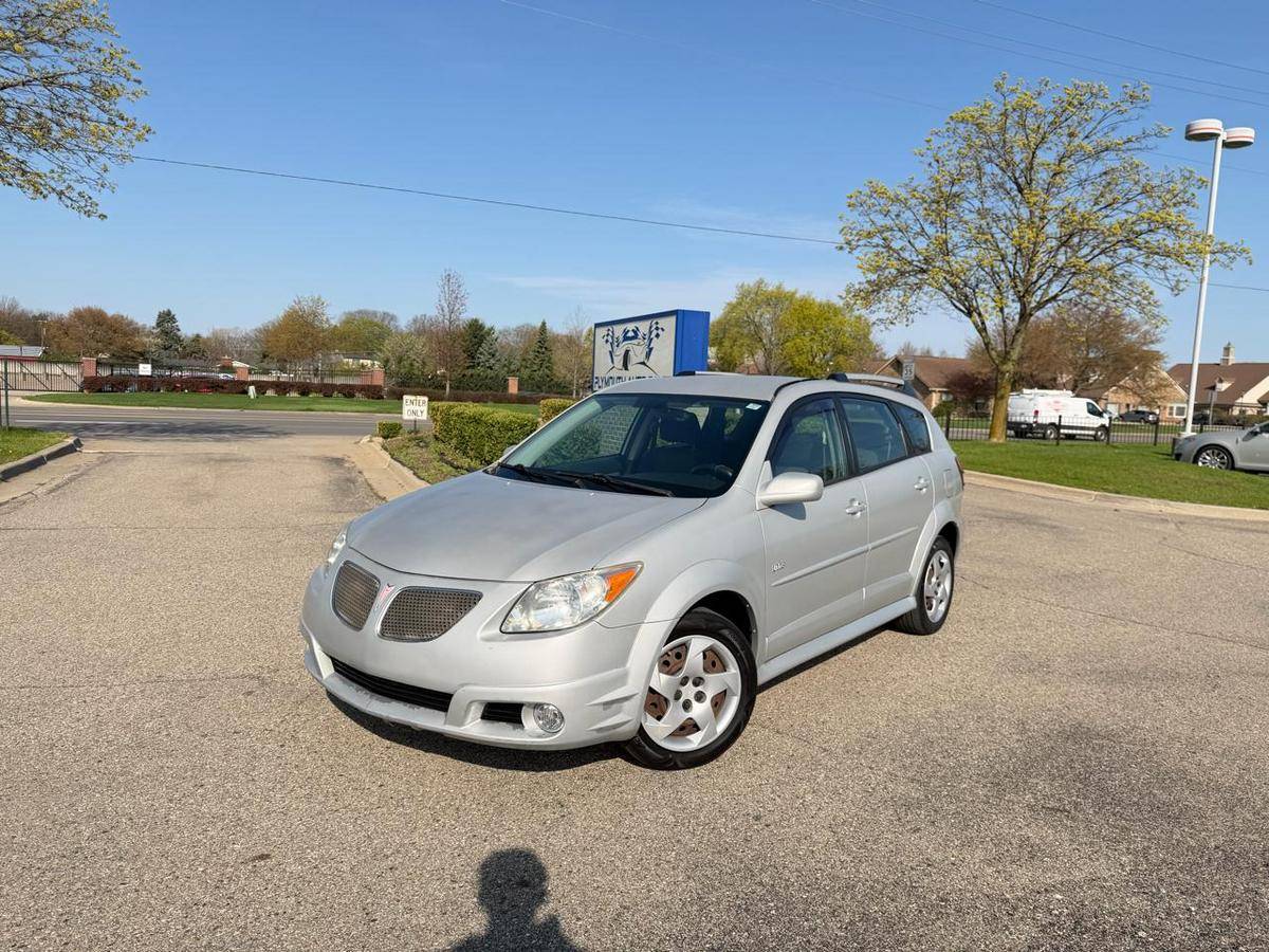 2008 Pontiac Vibe Base