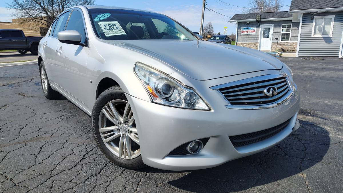 Infiniti g37x /q40