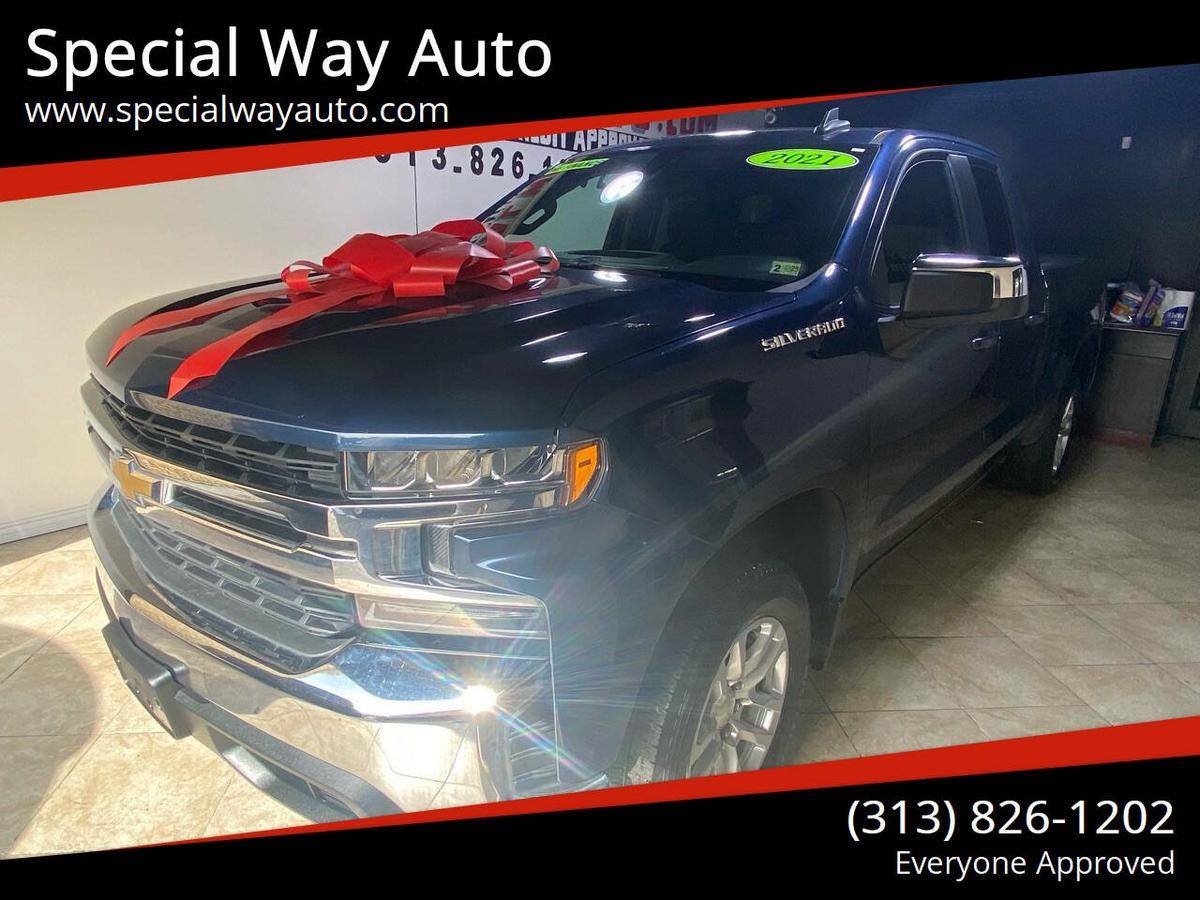 2021 Chevrolet Chevy Silverado 1500 LT 4x2 4dr Double Cab 6.6 ft. SB EVERY ONE G