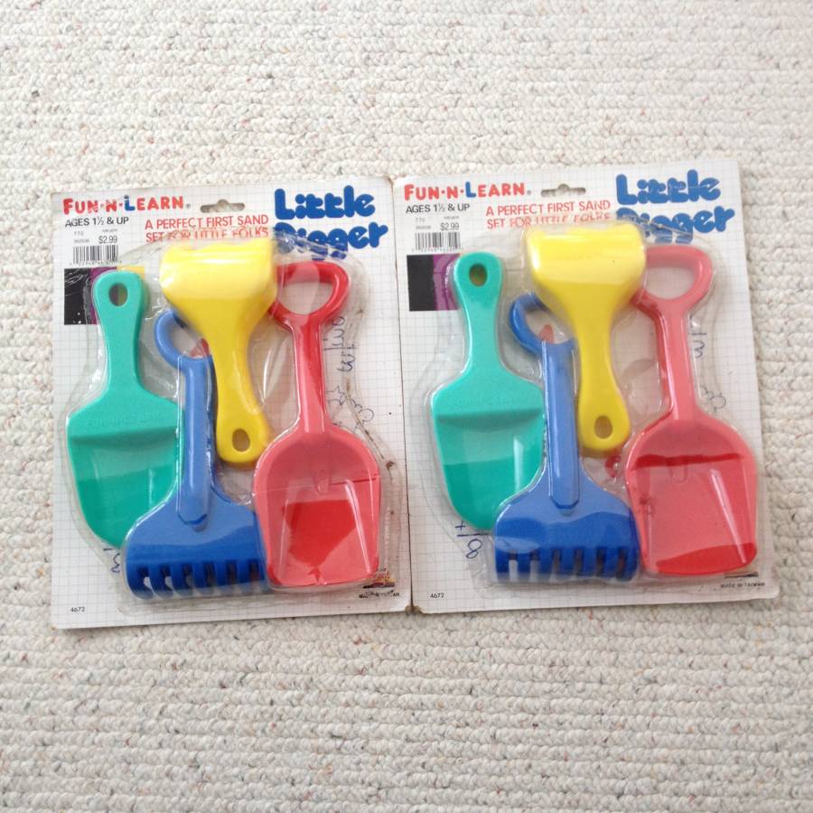 Little Digger qty 2, 4pc Sand Set Sturdy Plastic NIP