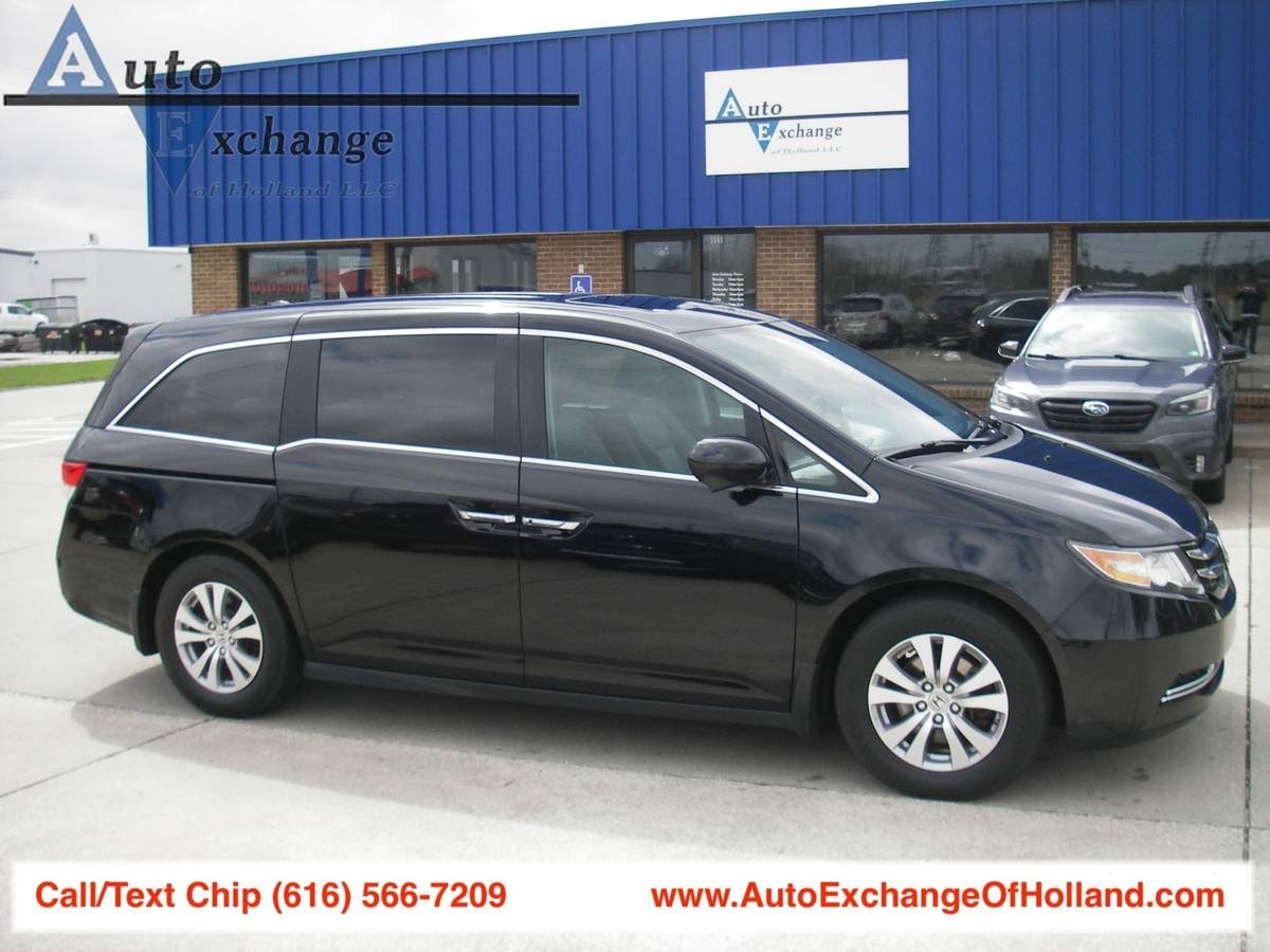 2017 Honda Odyssey EX-L - 8 Passenger