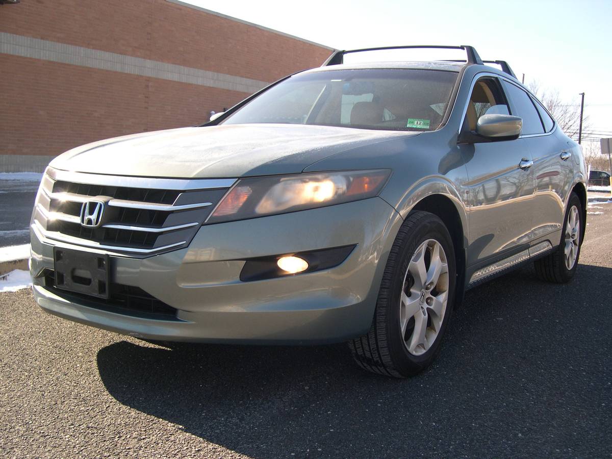 2010 Honda Crosstour EX-L 4WD SUV "Leather & Moonroof
