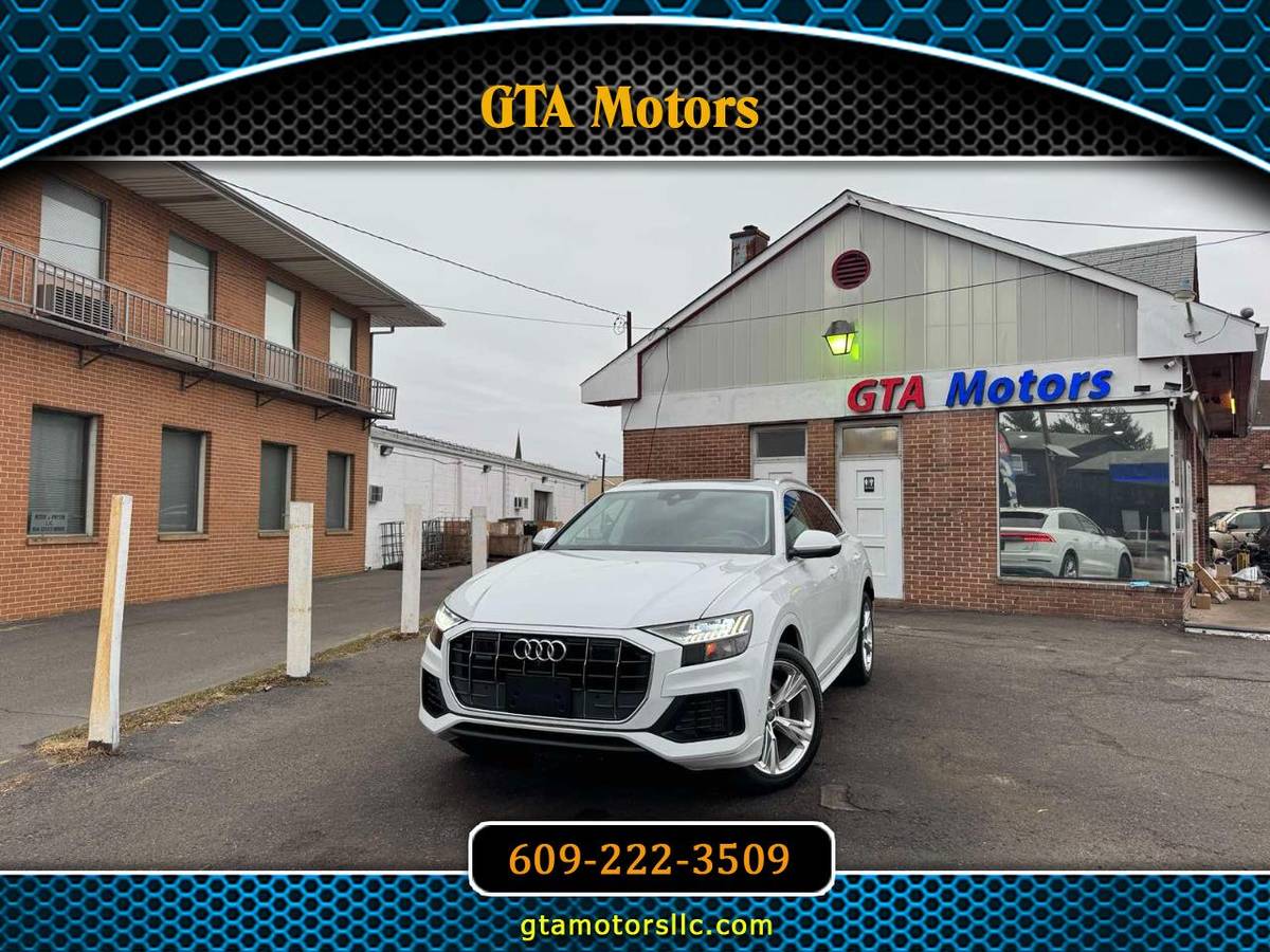 2019 AUDI Q 8